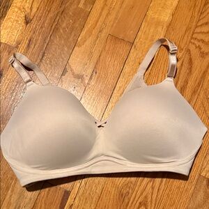 Elegant Cream Wireless Bra